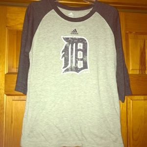 Detroit tigers 3/4 sleeve tee large